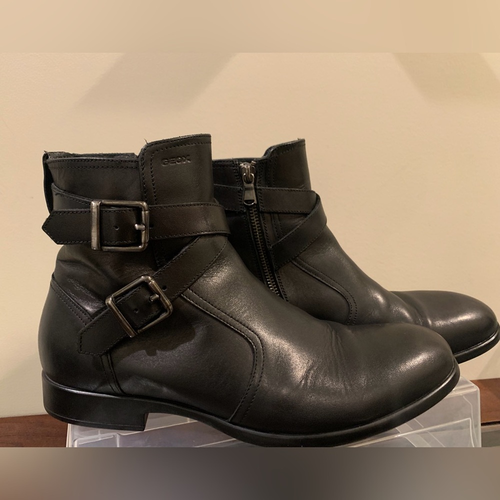 GEOX Black Leather Ankle Dress Boots with Side Zipper